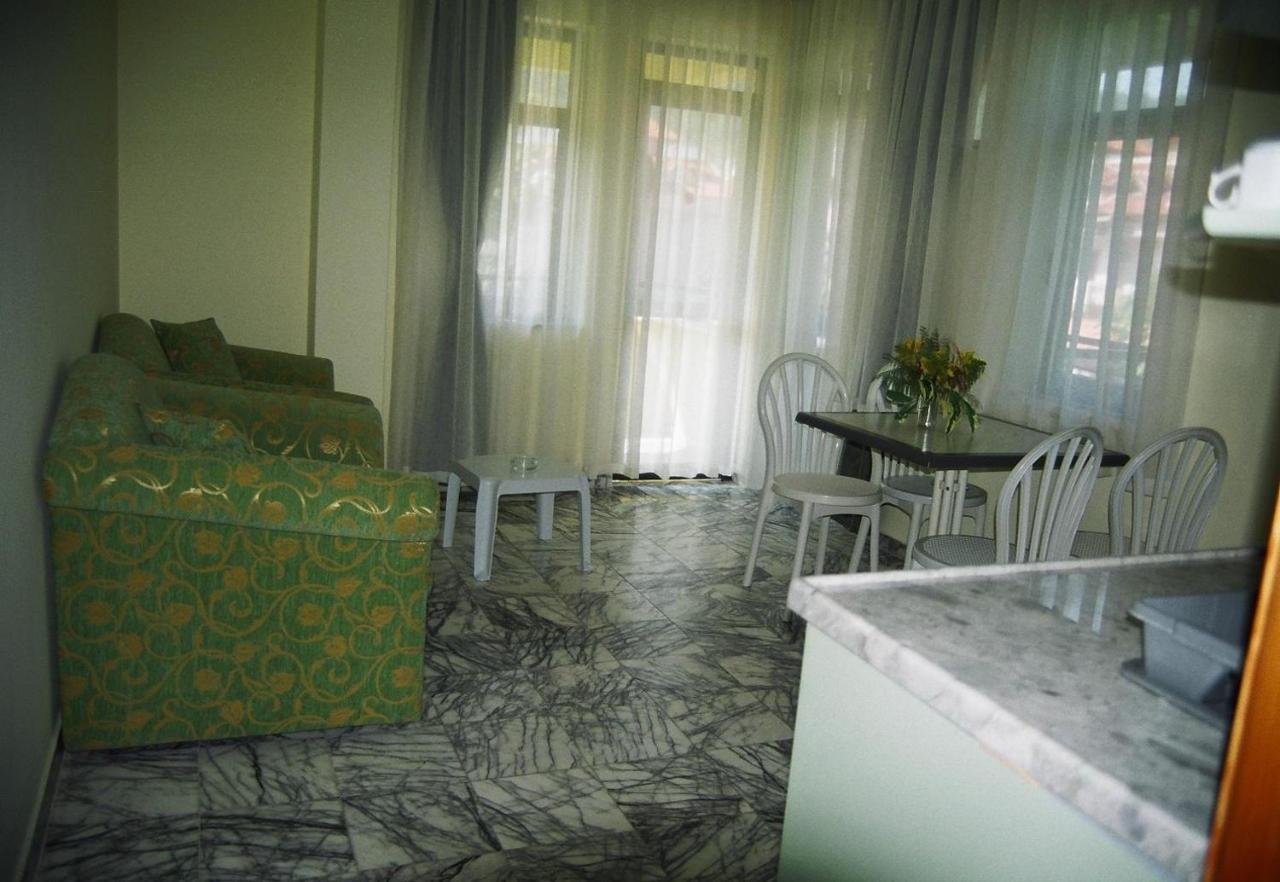 Oezay Apart Otel Mugla Exterior photo